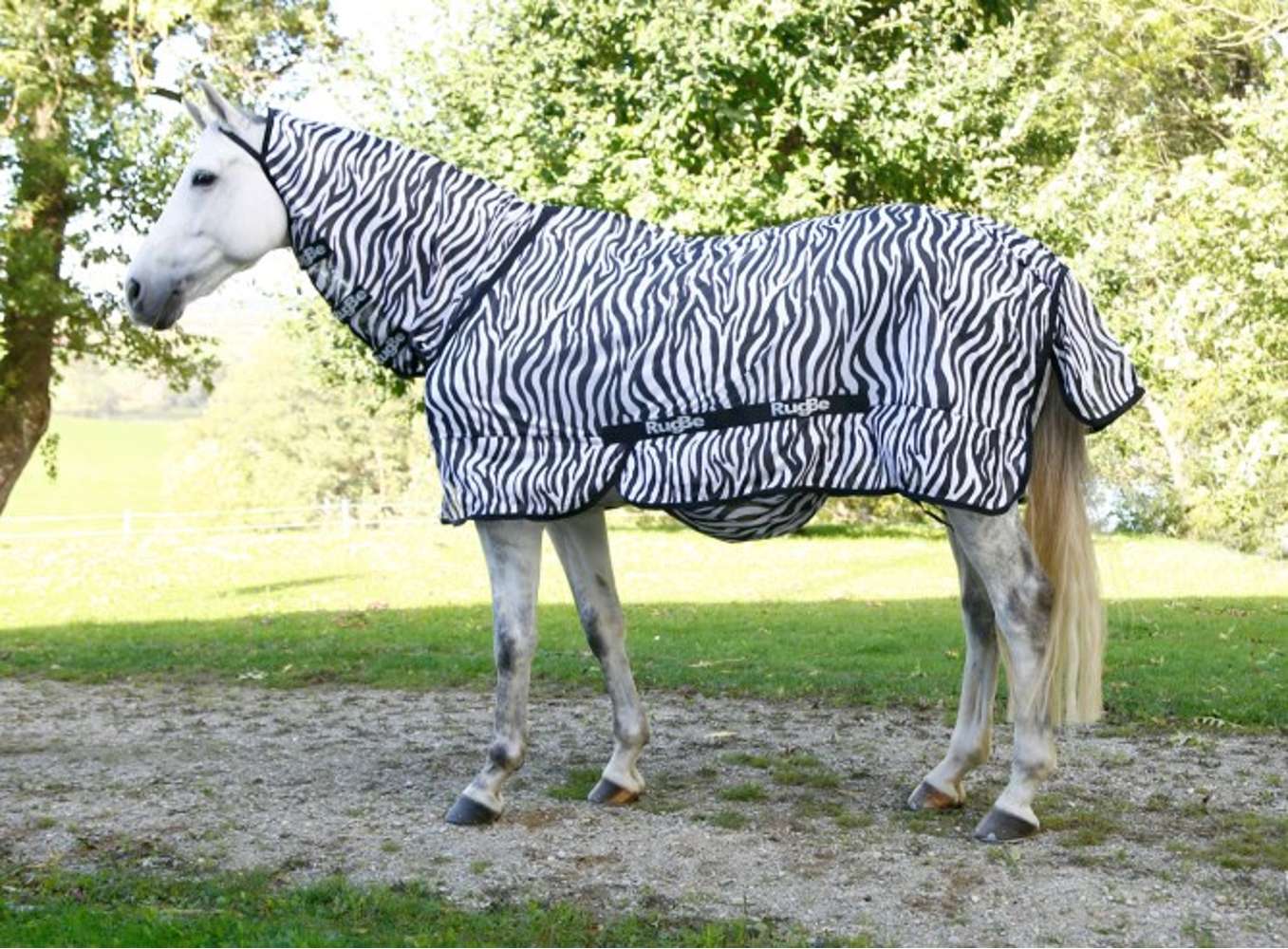 Fliegendecke Zebra inkl. Halsteil – Bild 3